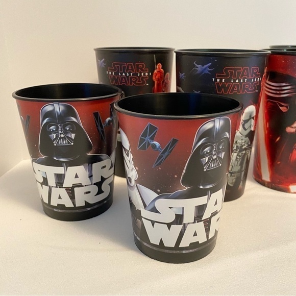 Star Wars Darth Vader/ Storm Trooper/ The Last Jedi/ The Force Awakens 8 Cup Set - Picture 2 of 11